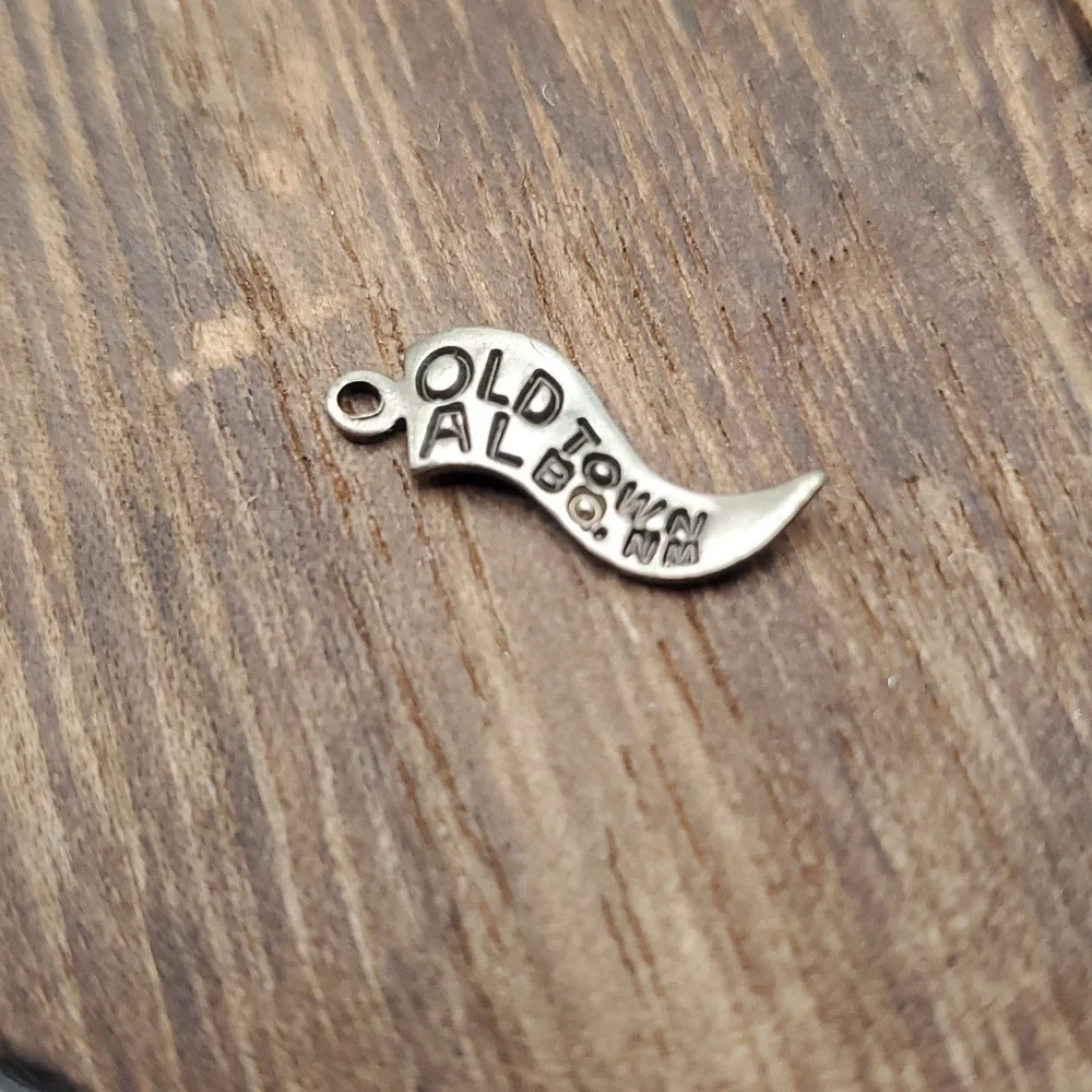 Old Town albo banner‎ charm mini